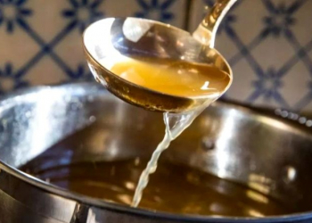 Turunkan Berat Badan dengan Diet Kaldu Tulang, Bagaimana Caranya?