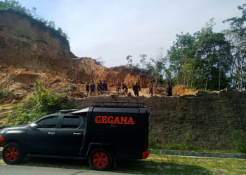 300 Kg Bom Diledakkan