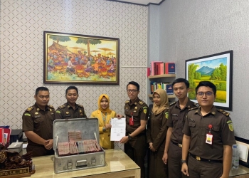 Tiga Terpidana Korupsi Bayar Denda Rp 200 Juta