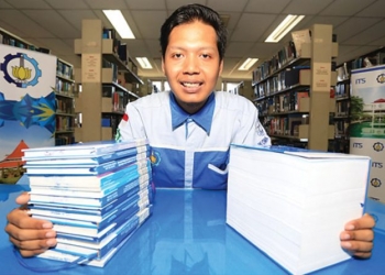 Bikin Skripsi 3.045 lembar, Mahasiswa Ini Sampai Tidur Hanya 3 Jam