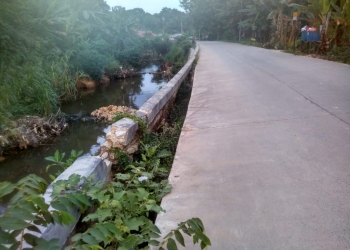 Membahayakan, Konstruksi Jalan Belibis Miring