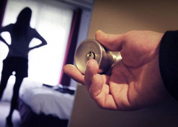 Tawarkan ABG di Hotel sekitar Berebas Tengah, Muncikari Ditangkap