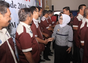 Hadiri Pelantikan LPM Loktuan, Neni Harap Sinergi dengan Pemerintah