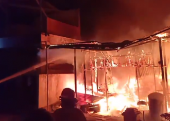 Korban Kebakaran Hanya Tersisa Sarung Melilit di Tubuh