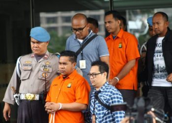 RB: Saya Enggak Suka Sama Novel Karena Dia Pengkhianat!