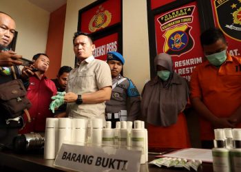 Perdagangan Kosmetik Ilegal Terungkap, Dipasarkan Secara Online