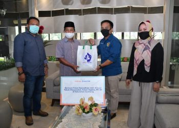 Pupuk Kaltim Salurkan 680 Paket Ramadan untuk Mitra Kerja di Sekitar Perusahaan