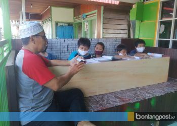 Cara SDN 001 Bontang Utara Menyiasati Pembelajaran di Tengah Pandemi