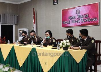 BREAKING NEWS!! Kejari Tetapkan Lima Tersangka Korupsi di Perusda AUJ Bontang