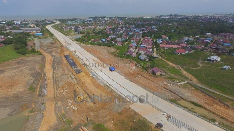 Tol Balikpapan-Samarinda yang memiliki panjang 99,35 kilometer dan terdiri dari lima seksi akan rampung seluruhnya Oktober. (Prokal)