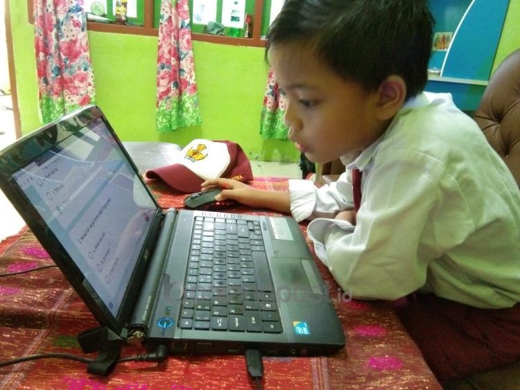 Disdikbud Bontang tetap akan menerapkan pembeljaran jarak jauh. (Adiel Kundhara/KP)