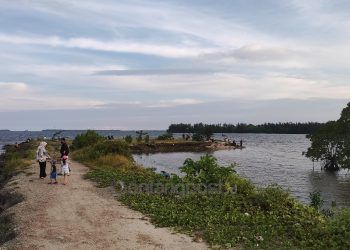 Pantai di Tanjung Laut Indah Buka Lagi
