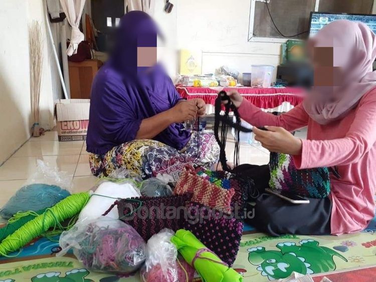 Pemberdayaan anggota Kelompok Sebaya dan keluarganya. (Fitri Wahyuningsih/bontangpost.id)