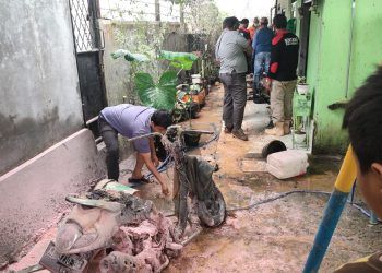 Kebakaran di Tanjung Laut Indah, Motor Warga Hangus Dilalap Api