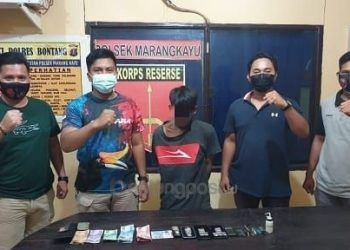 Simpan Sabu Dalam Saku, Pengedar Diringkus