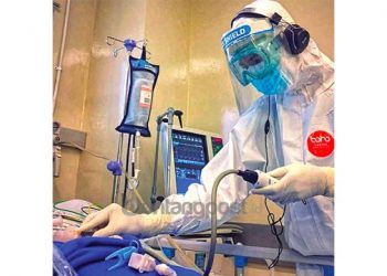 Satu Tahun Kisah Ketegaran Perawat ICU Isolasi Covid-19