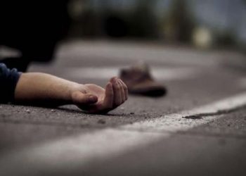 Anak Penggal Kepala Ayah, Lalu Dibawa Keliling Kampung