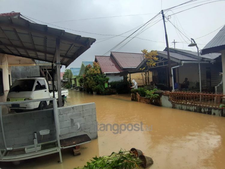 Penanganan banjir di Bontang menjadi salah satu permasalahan yang wajib diselesaikan segera.