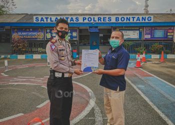 Dukung Kelancaran Lalu Lintas, Pupuk Kaltim Salurkan Bantuan 9 Unit CCTv ke Polres Bontang