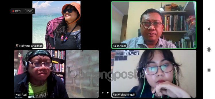 Webinar AJI  Samarinda, Kaltim dalam Jejak Bencana dan Jurnalisme Empati (Fitri Wahyuningsih/bontangpost.id)