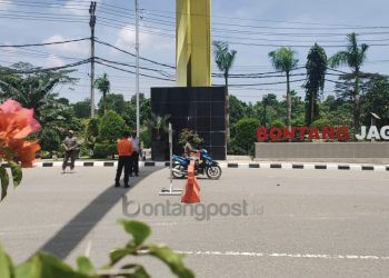 Cegah Arus Mudik, Pengendara Dicegat di Tugu Selamat Datang