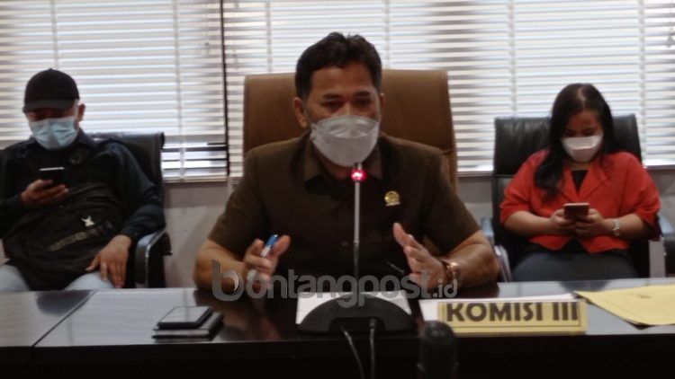 Ketua Komisi III DPRD Bontang, Amir Tosina. (Fitri Wahyuningsih/bontangpost.id)