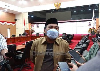 Bendera Setengah Tiang untuk Awak KRI Nanggala-402