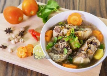 Resep Sop Buntut Asam Pedas, Cocok Temani Hari Libur