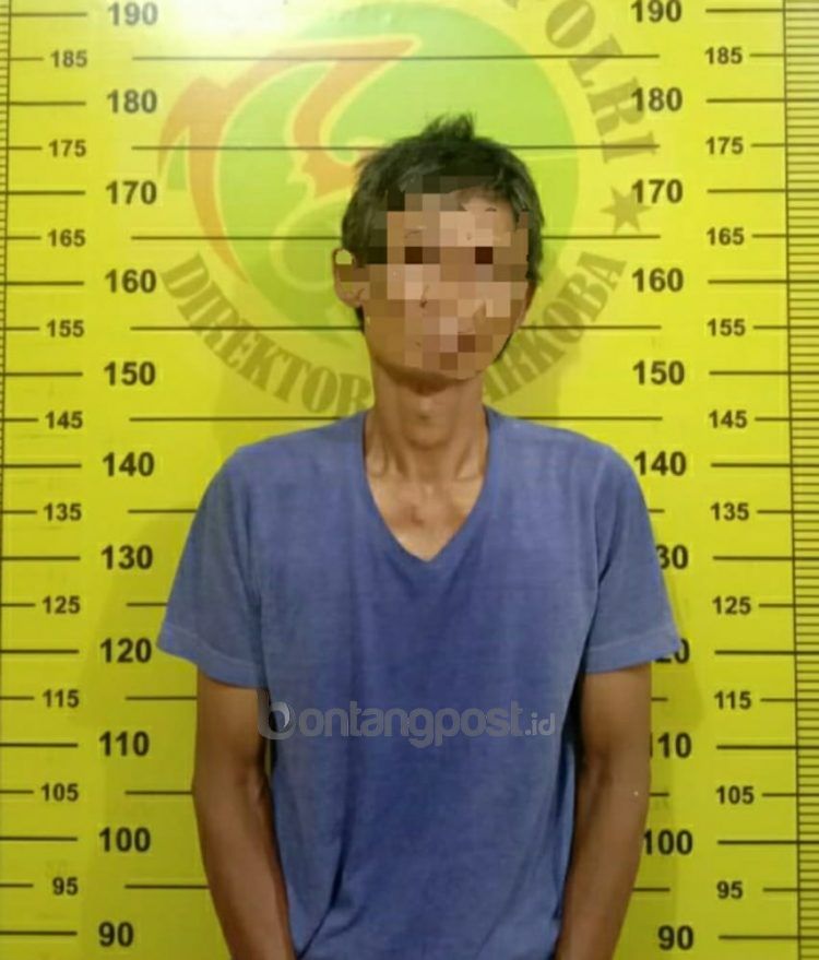 Tersangka ditahan di Polres Bontang. (Humas Polres Bontang)