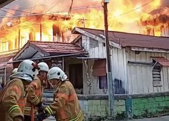 Kebakaran di Berebas Tengah, Api Diduga dari Rumah Kosong