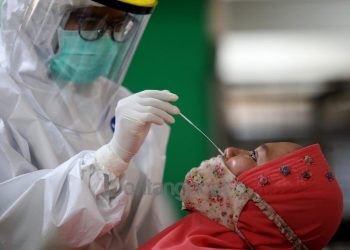 Penumpang Kapal Urus Surat Antigen Lewat Calo, Tanpa Pemeriksaan di Klinik