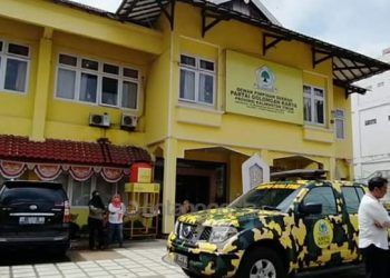 Bahas Penggunaan Sekretariat DPD Golkar Kaltim, Rudy Mas’ud Temui Andi Harun