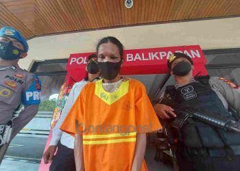 Pulang Kerja, Bapak Seret dan Siram Anak dengan Air Panas