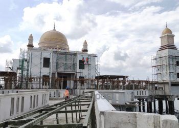 Progres 20 Persen, Masjid Terapung Baru Bisa Difungsikan Awal Tahun Depan