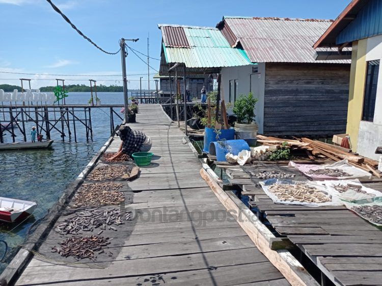 Pulau Melahing dipasang layanan Wifi gratis dua titik dengan kecepatan masing-masing 7 Mbps.