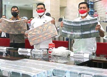 Ungkap Pinjol Ilegal, Bareskrim Tangkap 3 WNA dan Sita Rekening Rp 217 M