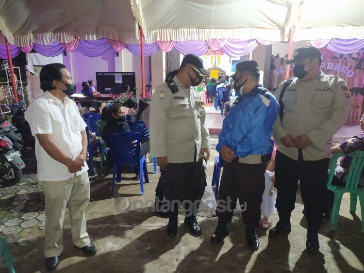 Pengamanan di Gereja Toraja jemaat Imanuel bontang