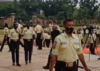 Seragam Satpam Berganti Jadi Warna Krem, Netizen; Mirip Polisi India