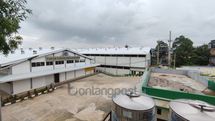 Relokasi pedagang Pasar Citra Mas Loktuan ke gedung baru sebelum Ramadan batal dilakukan (Lutfi Rahmatunnisa'/bontangpost.id)