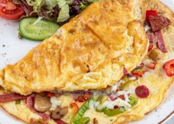 Resep Omelet Daging Keju Seenak Chef Hotel