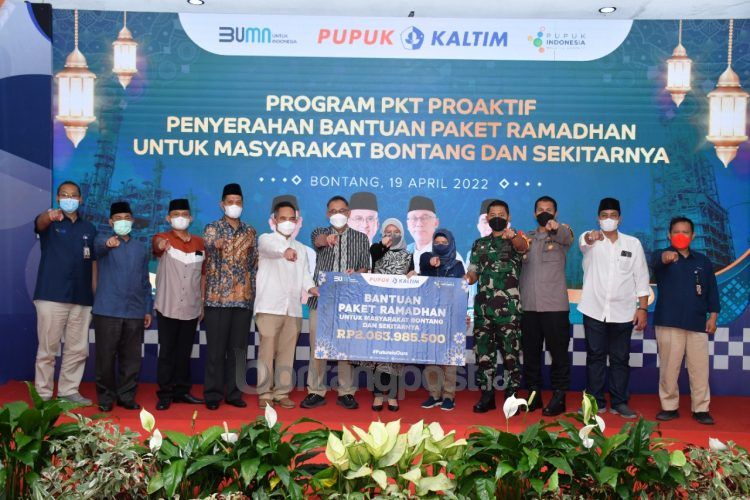 Melalui program PKT Proaktif menyalurkan bantuan paket Ramadan 1443 H senilai Rp 2,06 miliar.
