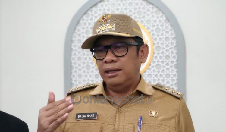 Wali Kota Bontang Basri Rase (Nasrullah/bontangpost.id)
