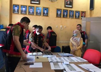 Korupsi Pajak Kendaraan Rp 6 Miliar, Kantor UPTD PPRD Bapenda Berau Digeledah