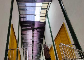 Belum Beroperasi, Atap Gedung Baru Pasar Citra Mas Loktuan Rusak