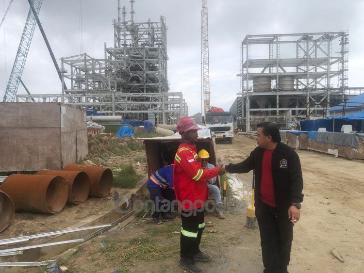 AH dan anggota DPRD Bontang melakukan inspeksi mendadak (sidak) ke lokasi pabrik amonium nitrat di kawasan Kaltim Industrial Estate (KIE)