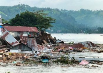 Abrasi Tenggelamkan Jembatan dan 15 Rumah di Minahasa Selatan