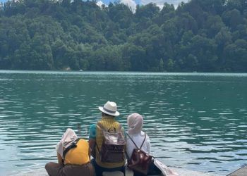 Pamit Pulang ke Indonesia, Istri Ridwan Kamil; Mamah Titip Kamu dalam Penjagaan Allah