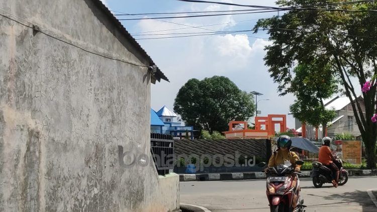 Salah satu CCTv di Tanjung Laut Indah yang cuma jadi pajangan. (Nasrullah/bontangpost.id)