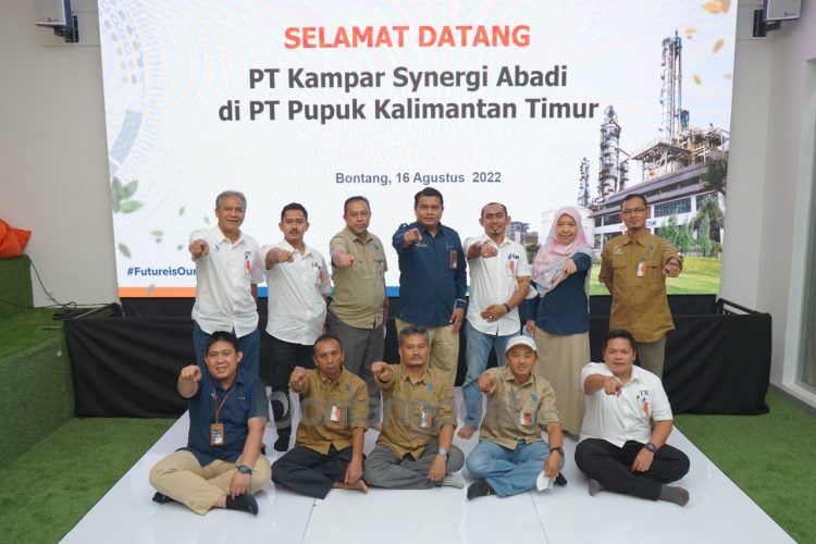 PT Pupuk Kalimantan Timur  menerima kunjungan PT Kampar Sinergy Abadi (KSA), yang merupakan salah satu mitra distribusi dan pemasaran produk Pupuk Kaltim bagi petani di pulau Sumatra.