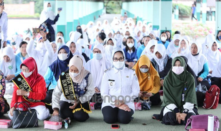 Perayaan HUT ke-17 Himpaudi dipusatkan di halaman Masjid Baiturrahman, Bontang Barat.